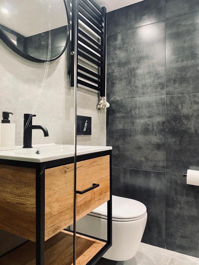 Apartment Premium Jacuzzi For Couples, Old Town クラクフ エクステリア 写真
